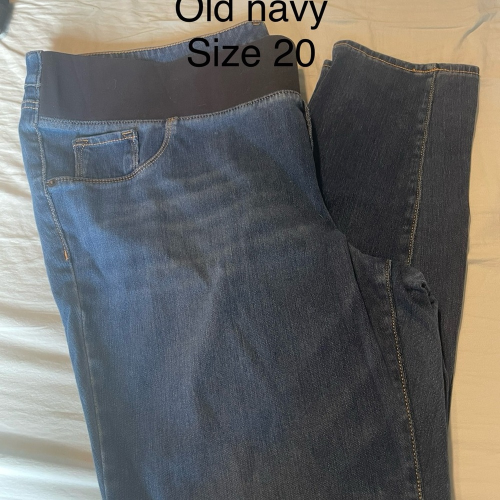MATERNITY Old Navy Women's Blue Jeans